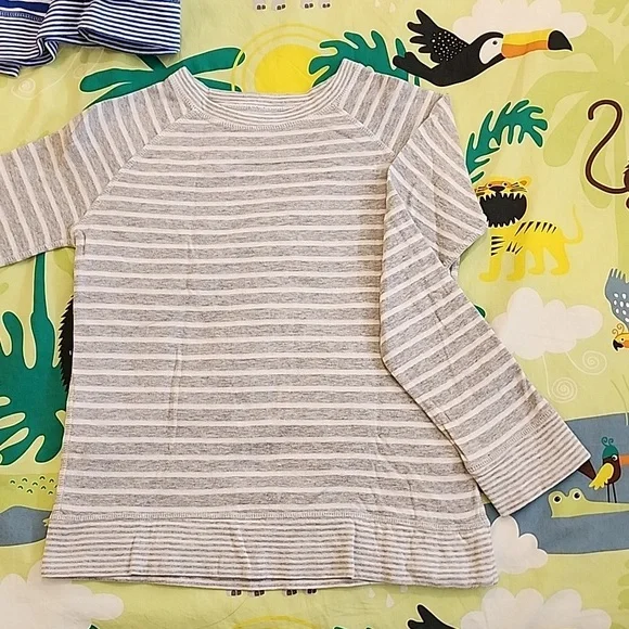 2 reversible Boden long sleeve tops - Picture 5 of 10